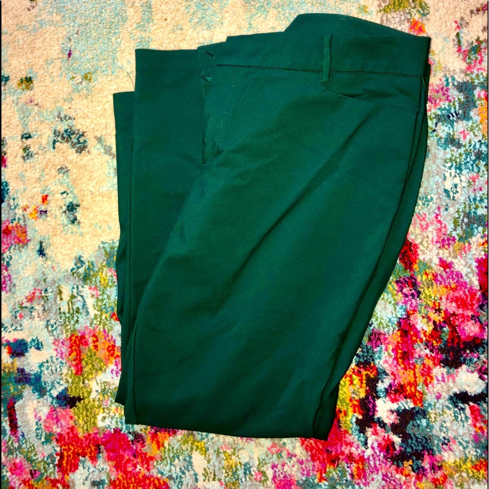 Green Eloquii straight leg pants